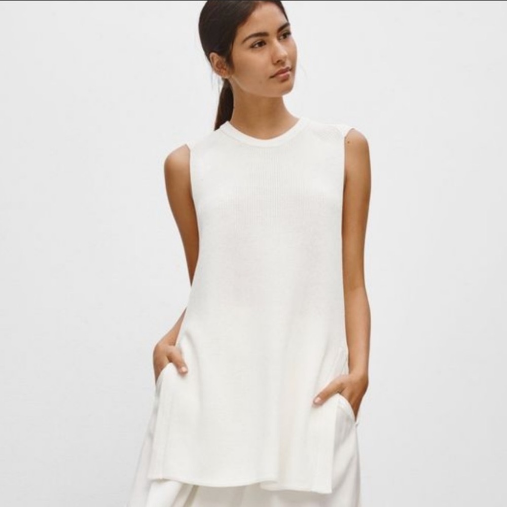 Sleeveless Sweater Vest